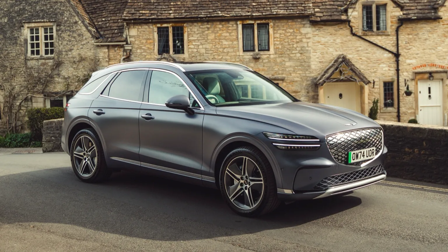 Genesis Electrified GV70
