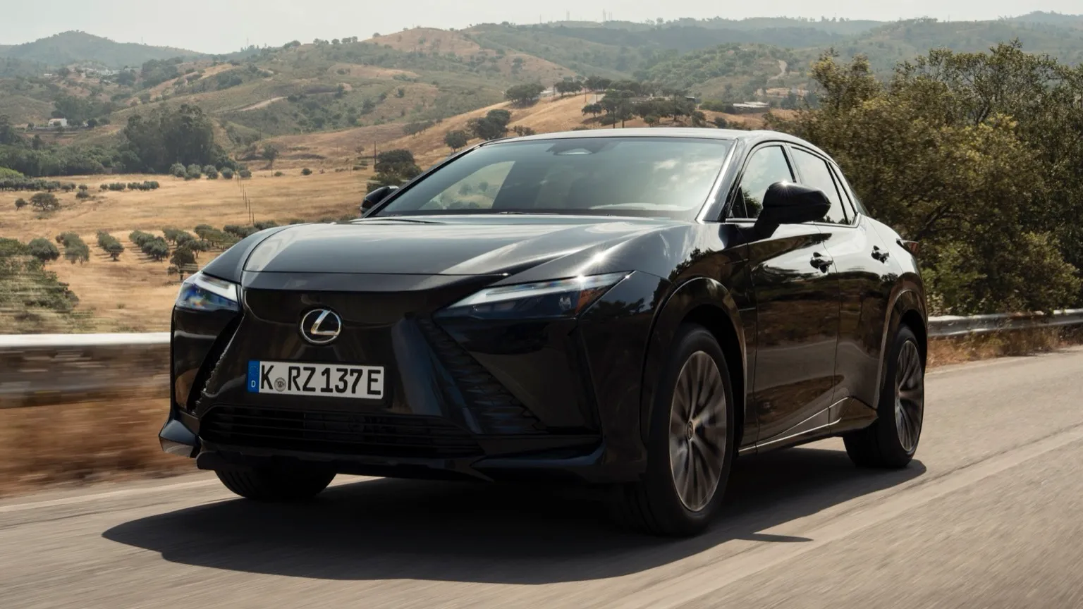 Lexus RZ