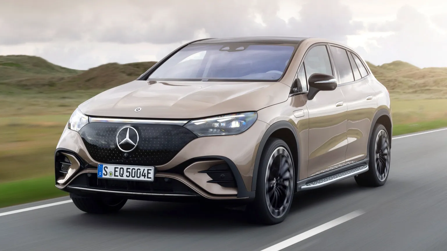 Mercedes-Benz EQE SUV