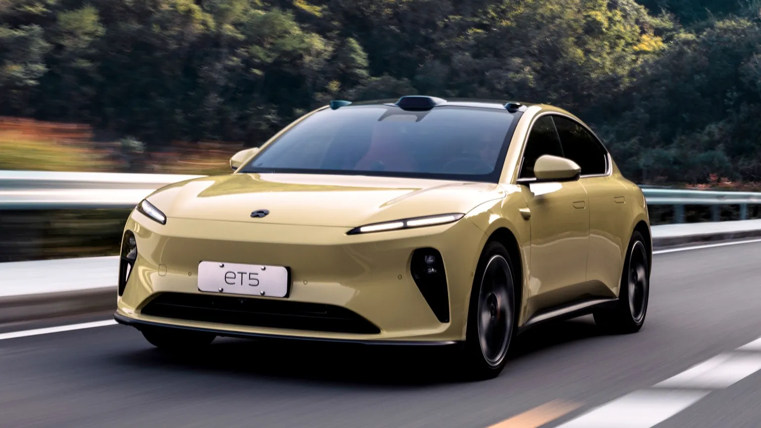 NIO ET5
