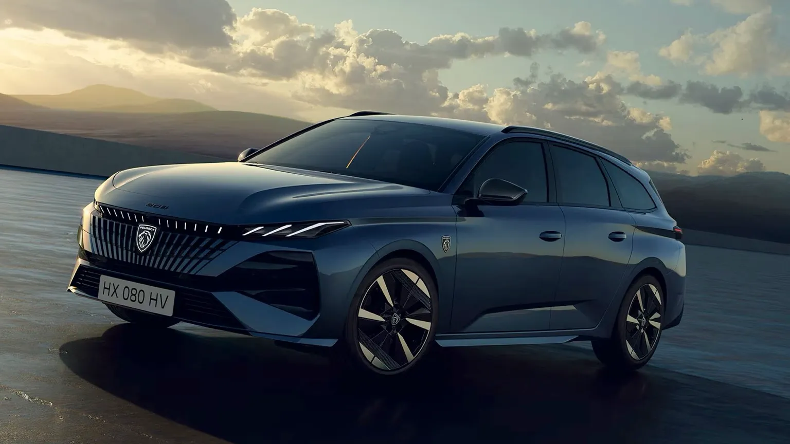 Peugeot e-308