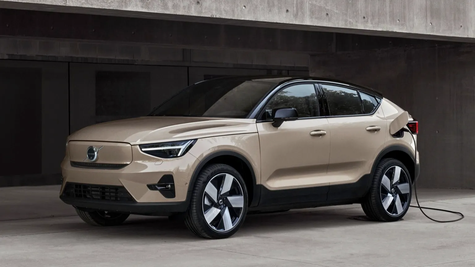Volvo EC40