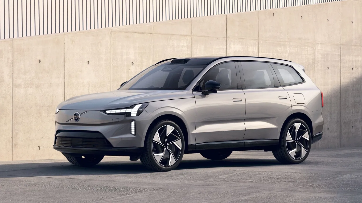 Volvo EX90